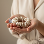 Копринено скрънче в дланите - малко по-голямо