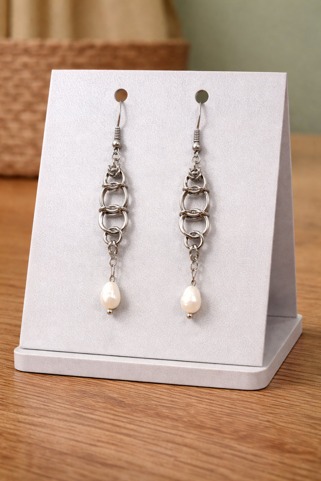 Chainmail обеци с естествени перли